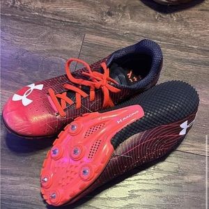 Track spikes